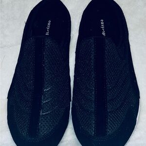 Easy Spirit Black Sneakers